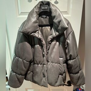 Women quilted puffer jacket size L - current air Los Angeles dark brownish